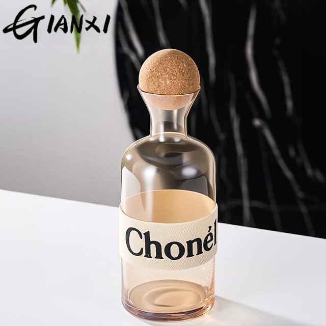 GIANXI Glas Kaltwasserkrug mit Deckel, 1,2 l, transparent, grau oder braun - Bild 1