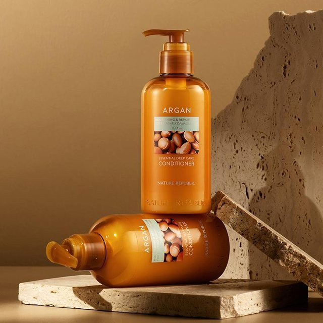 NATURE REPUBLIC Argan Essential Deep Care Conditioner, 300 ml, für strapaziertes Haar - Bild 1