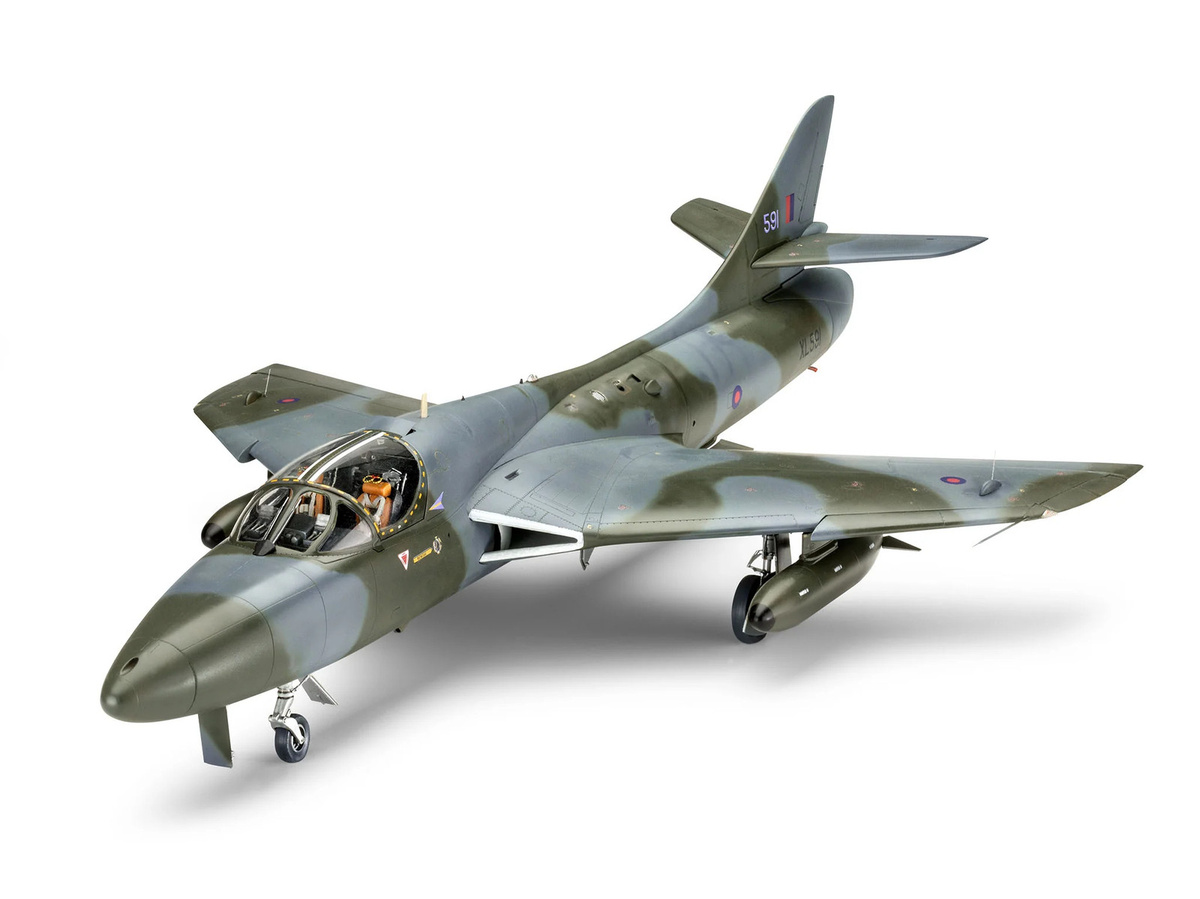 Revell Hawker Hunter T.7/T.7A, Modellbau, 1:32, Kunststoff - Bild 3