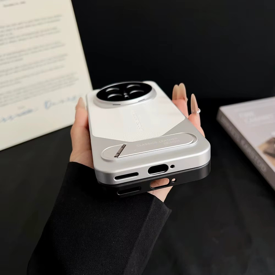 Luxus Schutzhülle für Huawei Honor Magic 8 Pro mit Standhalterung aus hartem PU in Rot - Bild 2