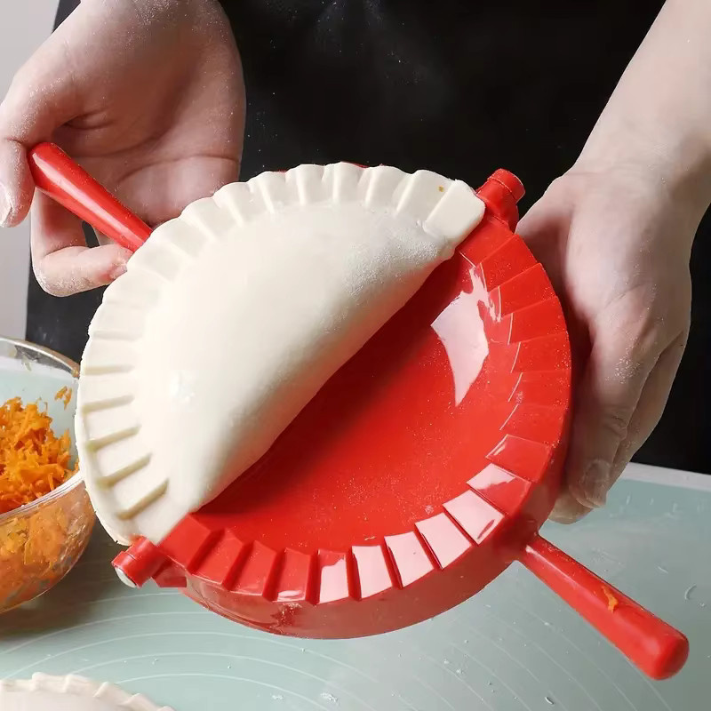 YOCITY 5-teiliges Teigtaschen-Former-Set aus Kunststoff in Rot für Ravioli und Kuchen als DIY Küchen-Backwerkzeug - Bild 3