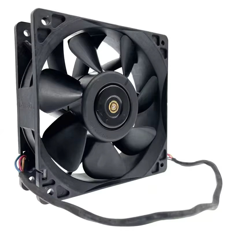 Delta QFR1212GHE Hochgeschwindigkeits-Lüfter für Bitcoin-GPU-Miner, Schwarz, B/T/H: 120 x 120 x 38 mm, DC 12 V, 6000 U/min, Doppelkugellager, PWM 4P - Bild 3