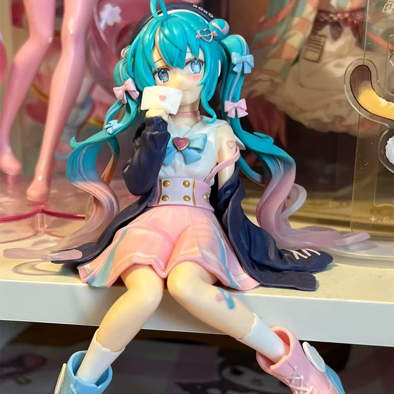 Bandai Hatsune Miku Anime Figur Pink Sakura Edition aus Kunststoff - Bild 4