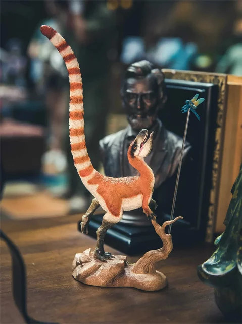 TNG Sinosauropteryx Modell, Dinosaurier Figur, Mehrfarbig - Bild 1