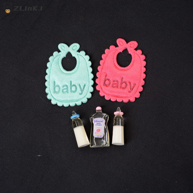 MYPANDA Puppenhaus Miniatur Babyflaschen Shampoo Lätzchen, 5-teiliges Set, Zubehör - Bild 1