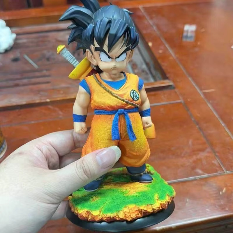 Bandai Dragon Ball Child Son Gohan Actionfigur mit Schwert, PVC-Statue - Bild 2