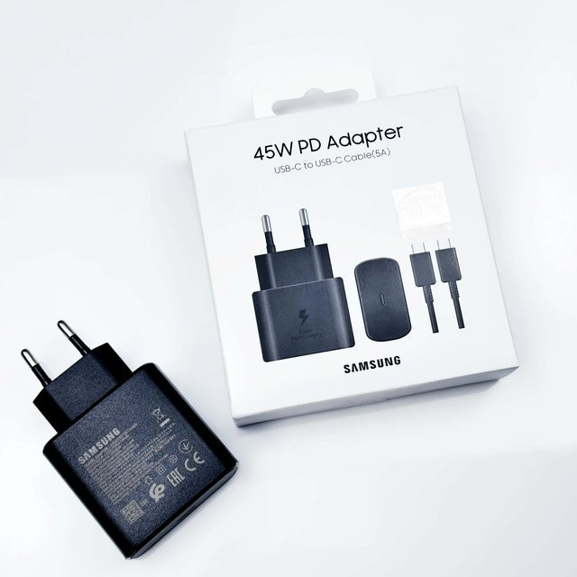 Samsung Original Super Fast Charge Ladegerät 45W USB-C PD Adapter in Schwarz für Galaxy S24 S23 S22 Note20 Ultra, Z Flip und Z Fold - Bild 1