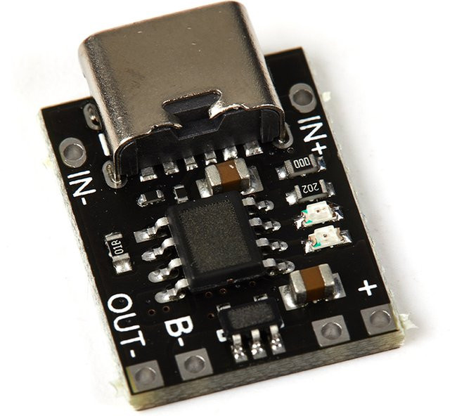 KOQZM CCA4 Typ-C Lithium-Batterie-Lademodul Ladeplatine 5V 1A in Schwarz - Bild 1