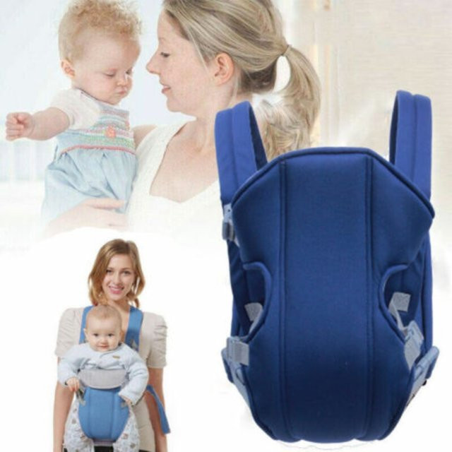 Atmungsaktive Babytrage als Känguru-Beutel und Wickeltuch in Rot oder Blau mit Schnallenverschluss für die nach vorne gerichtete Trageweise - Bild 1