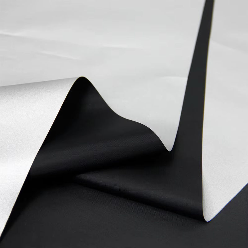 Verdunkelndes Sonnenschutztuch in Schwarz und Silber, wasserdichtes Schattenstoff-Tuch mit 100 % Schattierung, Breite: 50 cm, Höhe: 150 cm - Bild 3