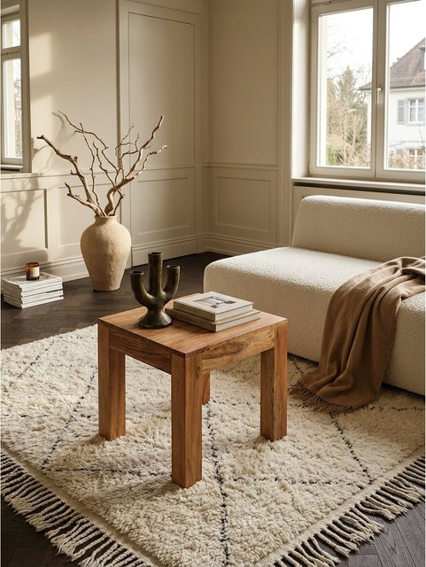 Beistelltisch MUMBAI von KADIMA DESIGN aus Akazie Massivholz im Landhausstil, Farbe Braun, B/T/H: 45 x 45 x 40 cm - Bild 1