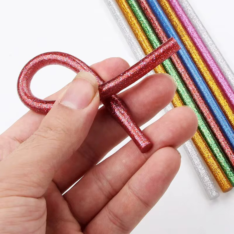 Aogue Heißklebestifte in gemischten Farben, glitzernd und stark klebend, 30 Stück, Durchmesser: 0,7 mm, Länge: 10 mm - Bild 4