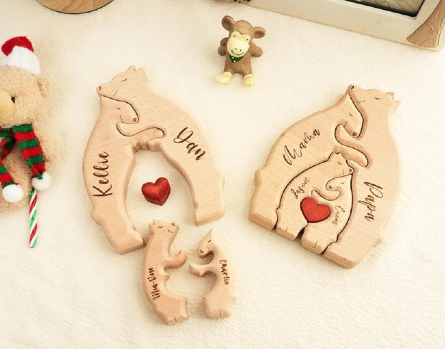 Personalisierte Bär Familie Holzornamente mit individueller Gravur für DIY Schnitzereien in Braun - Bild 1