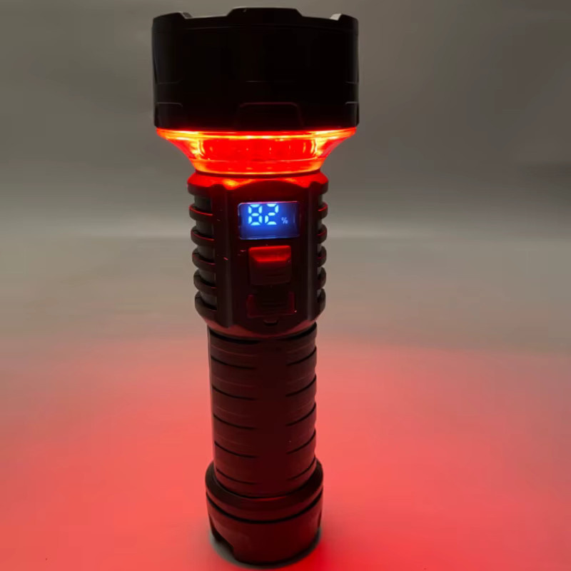 Heinast Taktische LED Taschenlampe in Schwarz mit USB-Ladefunktion für Outdoor, Camping und Angeln - Bild 3