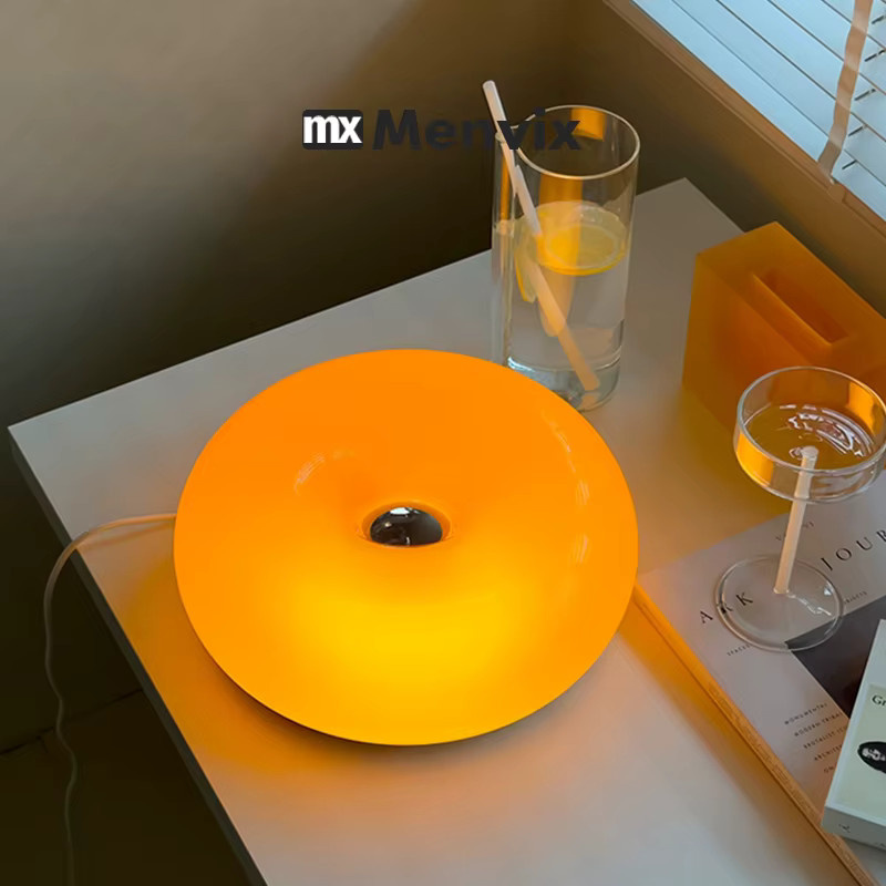 Menvix Donut Glas Wandleuchte Orange mit LED und Touch-Schalter für Wohnzimmer, Schlafzimmer und Home Office - Bild 3