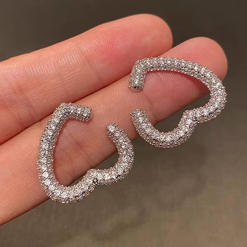 Huitan Trendy Ohrstecker Herzform, Silber, Zirkonia, Damen - Bild 2