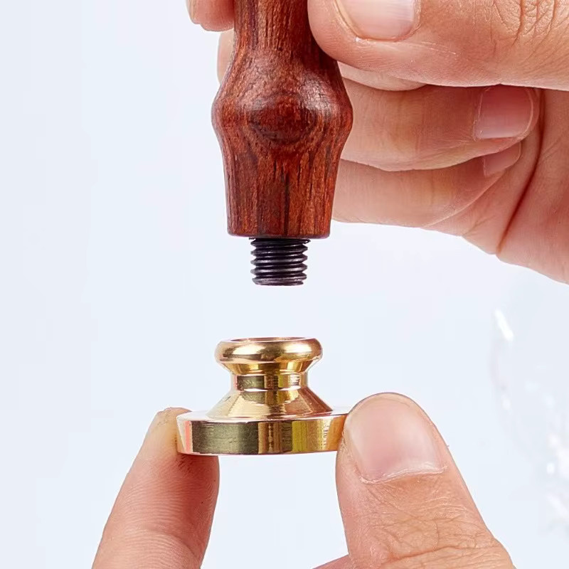 Olny Wachssiegel-Stempelkopf Dankeschön aus Messing in Gold zur Verzierung von Umschlägen und Einladungen - Bild 3