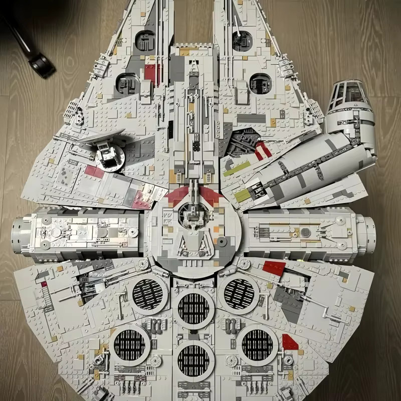 LEGO Star Wars Millennium Falcon, Baukasten, 7541 Teile, ab 14 Jahren - Bild 4