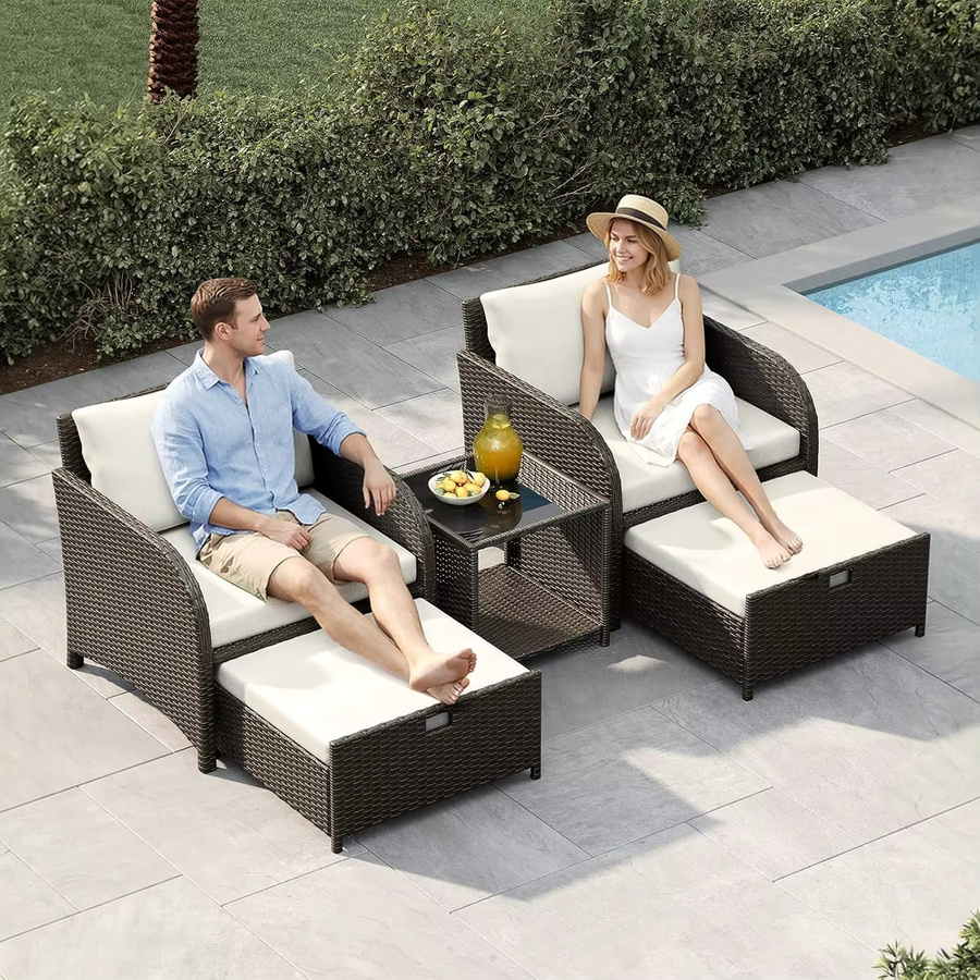 HiMISS 5-teiliges Polyrattan Gartenmöbel-Set in Braun mit 2 Sesseln, 2 Ottomanen und Couchtisch aus Glas, wetterfestes Outdoor-Lounge-Set mit Polsterkissen - Bild 2