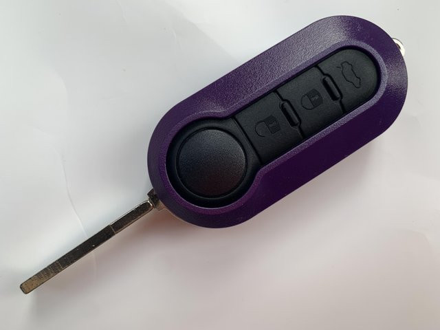 Ersatz-Schlüsselrohling für FIAT 500 PANDA BRAVA PUNTO STILO, 3-Tasten Klappschlüssel Gehäuse mit Fernbedienung und Klinge, Farbe: Lila - Bild 1