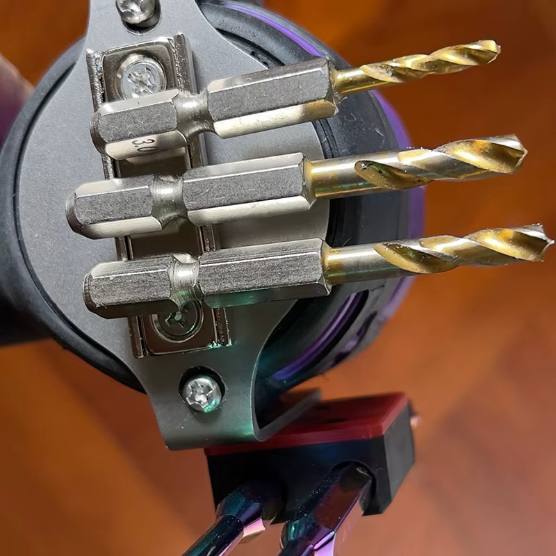 Makita DTD173 Spezielle Erweiterungshalterung, magnetisches Modifikationsset für Hand-Elektrobohrer - Bild 3
