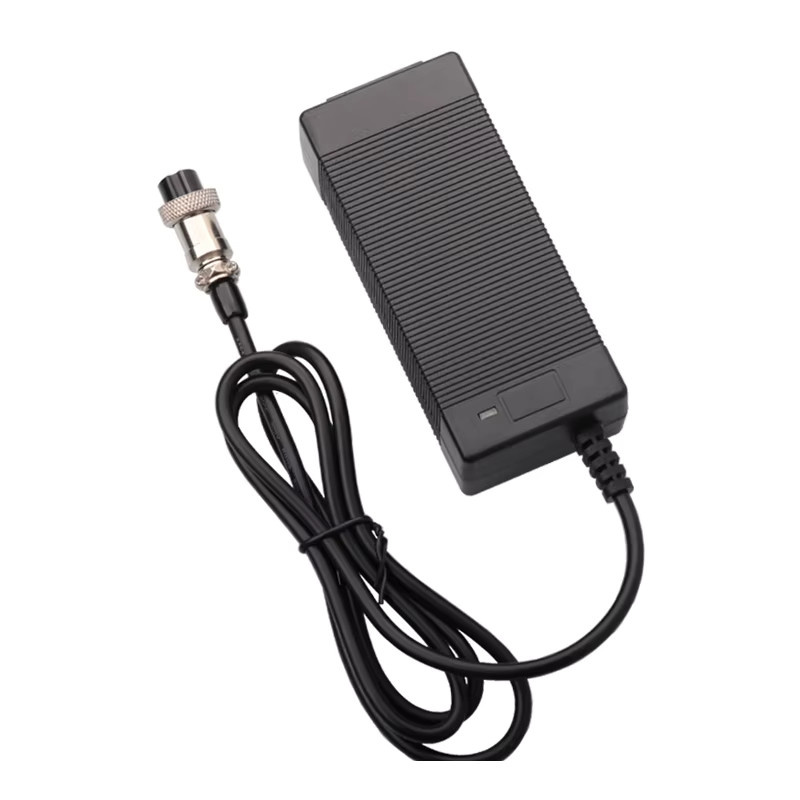 TangsFire Smart Li-Ionen-Akkuladegerät 29,4V 3A für 7S 24V 25,2V 25,9V Elektrofahrrad-Lithium-Akkupacks, Schwarz - Bild 4