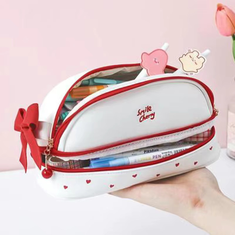 Niedliches Federmäppchen mit Kirsch-Design in Rot aus Kunstleder für Kinder und Studenten - Bild 4