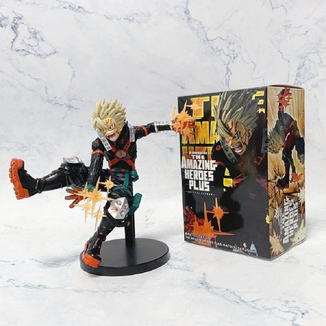 Yiran toy 1 My Hero Academia Toga Himiko Bakugou Katsuki Actionfigur, 20cm, ab 14 Jahren - Bild 1