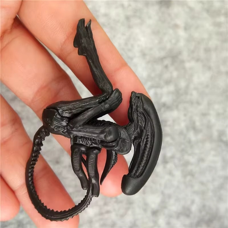 Calede Alien Xenomorph Anime Action Figure 6-teiliges Set Schwarz - Bild 2