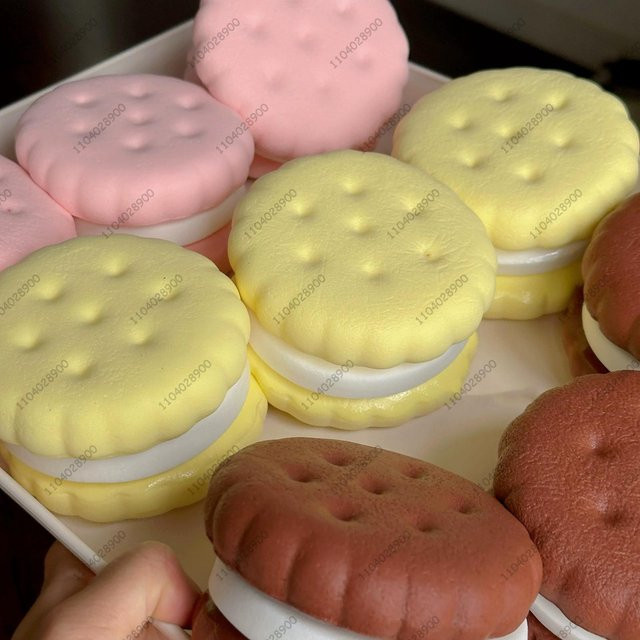 Squishy Simulierter Kuchen Quetschspielzeug, Großer Keks, Langsam Aufsteigend - Bild 1
