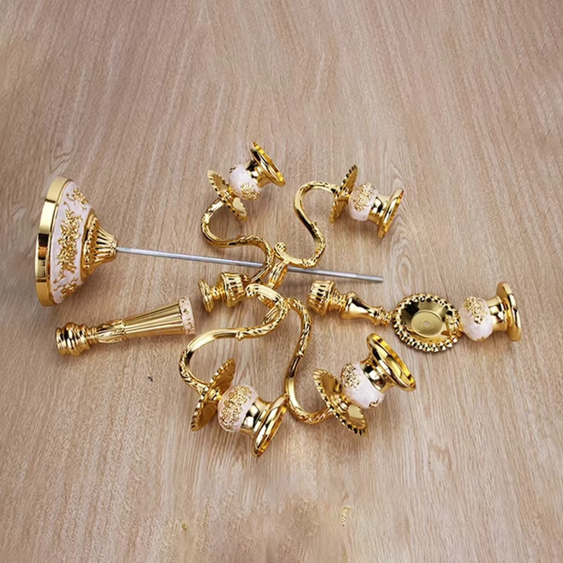 Kirsite 5-Arm-Kerzenhalter in Silber, dekorativer Vintage-Kerzenständer für Taper-Kerzen mit floralem Design - Bild 2
