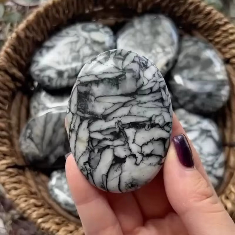 CrystalHola Picasso-Jaspis Handstein aus natürlichem Quarz in Mehrfarbig, ovaler Edelstein zur Dekoration - Bild 1