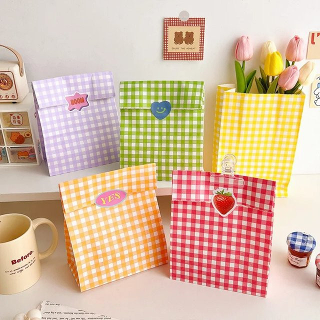 Bunte Plaid Kraftpapiertüten für Süßigkeiten, Kekse und Snacks in Mehrfarben zur Verpackung für Hochzeiten, Geburtstage und Partys - Bild 1