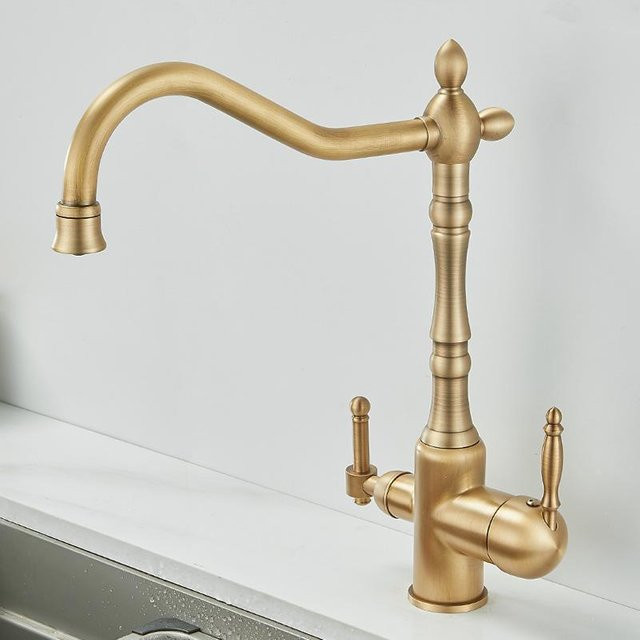 Drei-in-Eins Küchenarmatur aus Messing in Messing Antik mit Schwenkauslauf und Filterwasserfunktion für Waschbecken und Spüle - Bild 1
