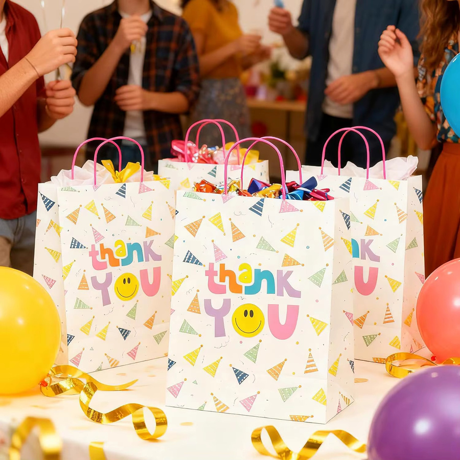 15-teiliges Set Dankeschön-Goodie-Beutel aus Papier mit Griffen und festlichem Druck in Mehrfarbig für Partygeschenke - Bild 3