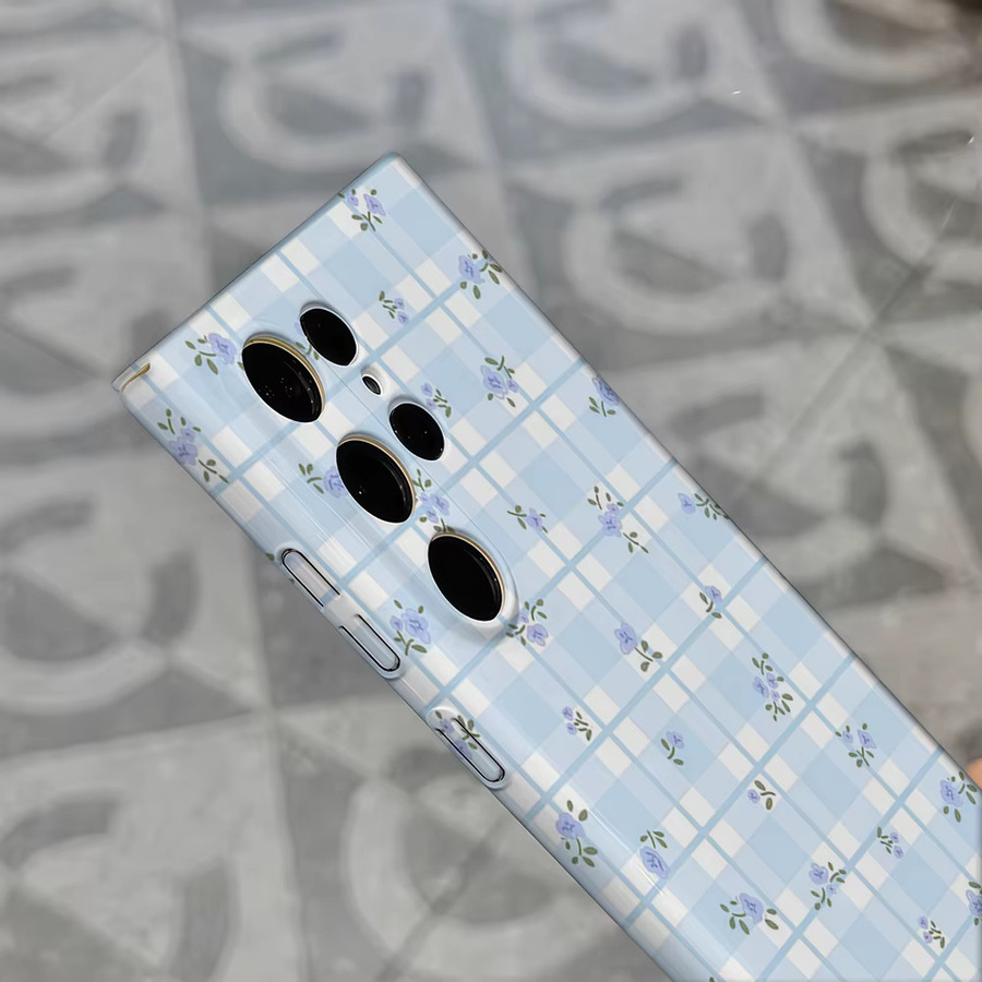 Stoßfeste Doppelschicht-Handyhülle mit hellblauem Gingham-Lavendel-Blumenmuster für Samsung Galaxy S25 Ultra, S24 und S23 Ultra Plus - Bild 4