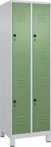 C+P Doppelstock-Spind Classic PLUS mit 2 Abteilen, Füße, Grau/Grün, H x B x T: 195 x 60 x 50 cm - Bild 1