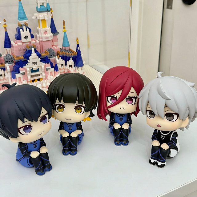 Bandai Blue Lock Isagi Yoichi Anime-Figuren, 4-teiliges Set - Bild 1