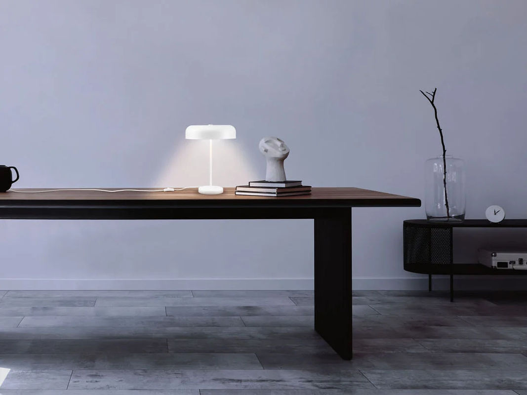 LIVARNO HOME Tischleuchte aus Stahl in Mattweiß mit verstellbarem LED-Design - Bild 3