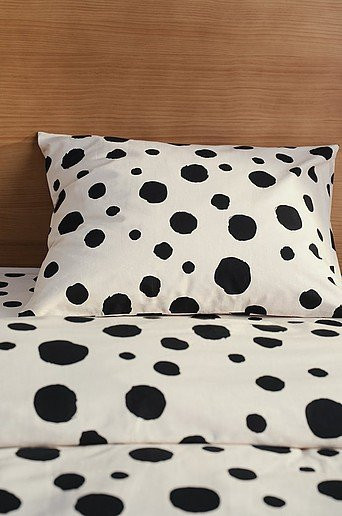 IKEA RIGMOR DOT Kissenhülle aus Baumwolle mit Punktmuster in Beige und Weiß, B/H: 50 x 70 cm - Bild 1