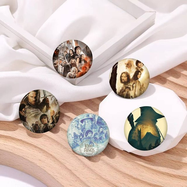Brosche Film Der Herr der Ringe Anime, Bunt, Cartoon-Anstecknadel - Bild 1