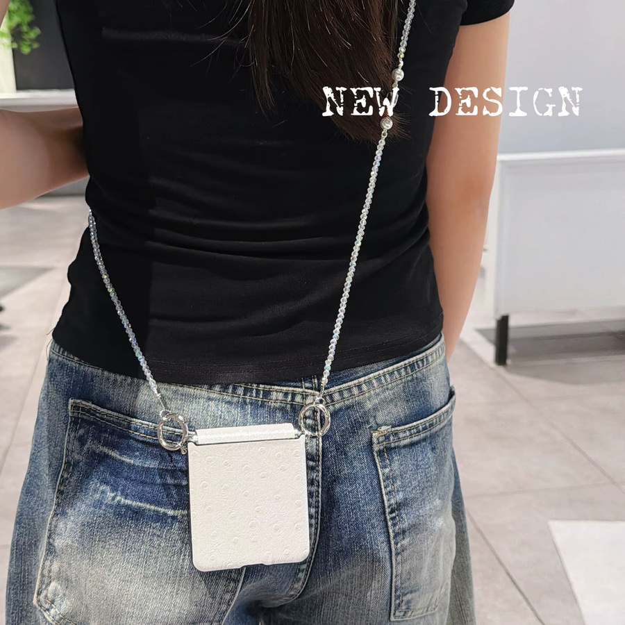 Premium PU-Leder Schutzhülle mit Scharnierschutz und Umhängeband für Samsung Galaxy Z Flip in Weiß - Bild 2