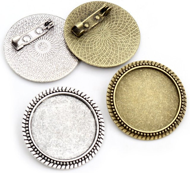 Wadsfred Brosche, Retro Serie, Antike Silber überzogen und Bronze, Barock Stil, 25 mm - Bild 1