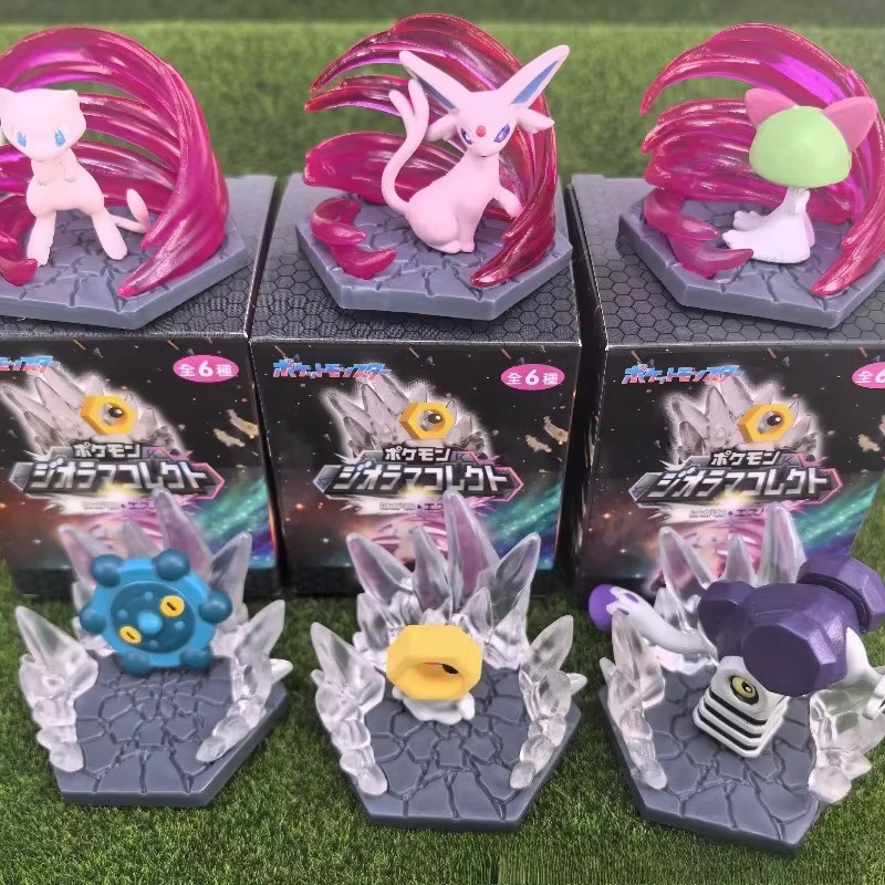 Bandai Pokémon Mew Espeon Ralts Meltan Bronzor Revavroom Figur, ab 6 Jahren - Bild 2