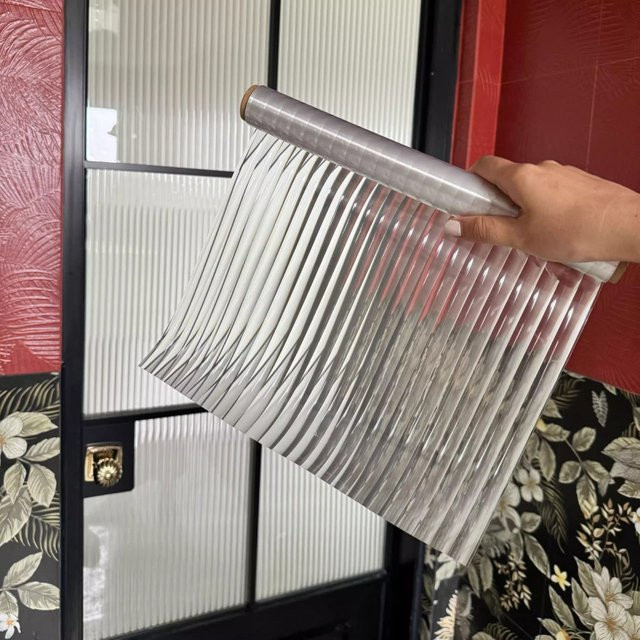 Changhong Glasfolie für Badezimmerfenster transparent und undurchsichtig mit Anti-Peep-Effekt und modernem Design - Bild 1