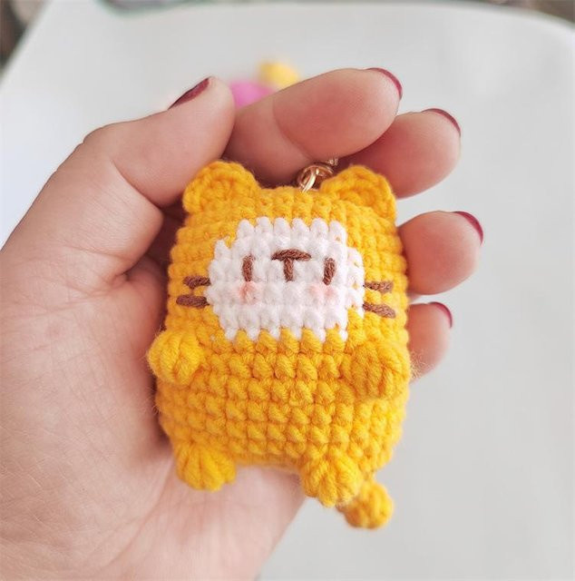 Linyi toy Schlüsselanhänger, Häkel-Glückskatzen-Serie, Unisex - Bild 1