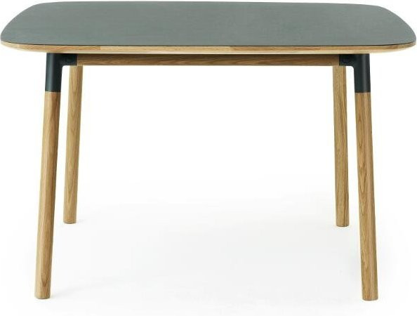 Normann Copenhagen Form Tisch aus Eiche und grünem Linoleum im nordischen Stil - Bild 1