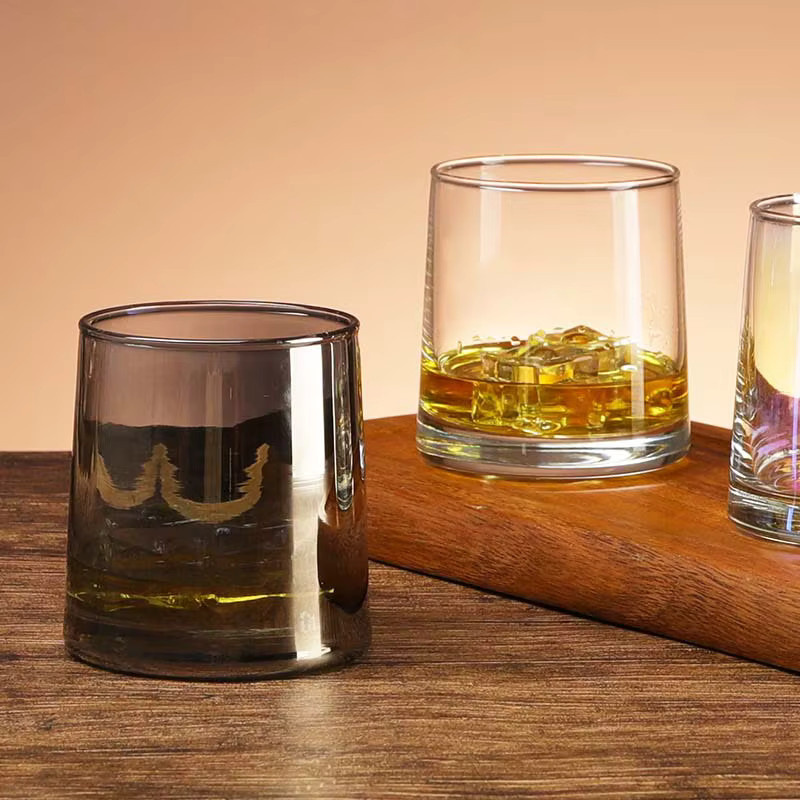 Tongyue Glasbecher im INS-Stil, trapezförmige Tumbler aus Glas in Grau und Transparent - Bild 2