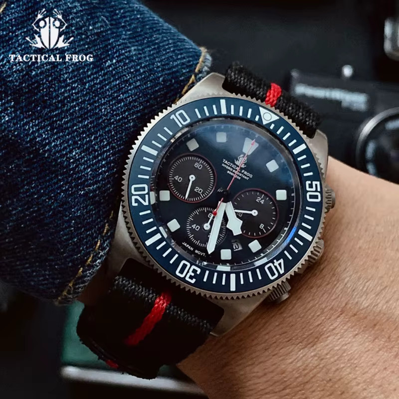 Tactical Frog Tauchsportuhr, Titan, Solar, Saphirglas, 42 mm, Herren - Bild 3
