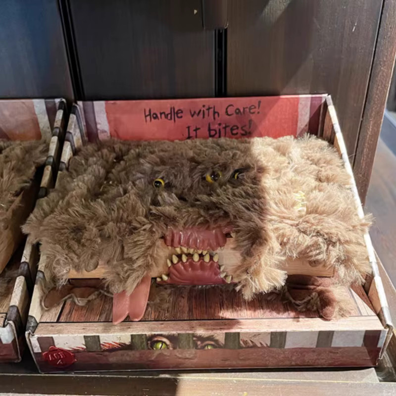 Aoger Beijing Movie Park's Magic Academy Beißende Bücher über Monster, Monster-Tome, Streich- und Schrecken-Requisiten, Souvenirs - Bild 5